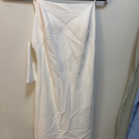 Bridal shower dress - Picture 3 of 4